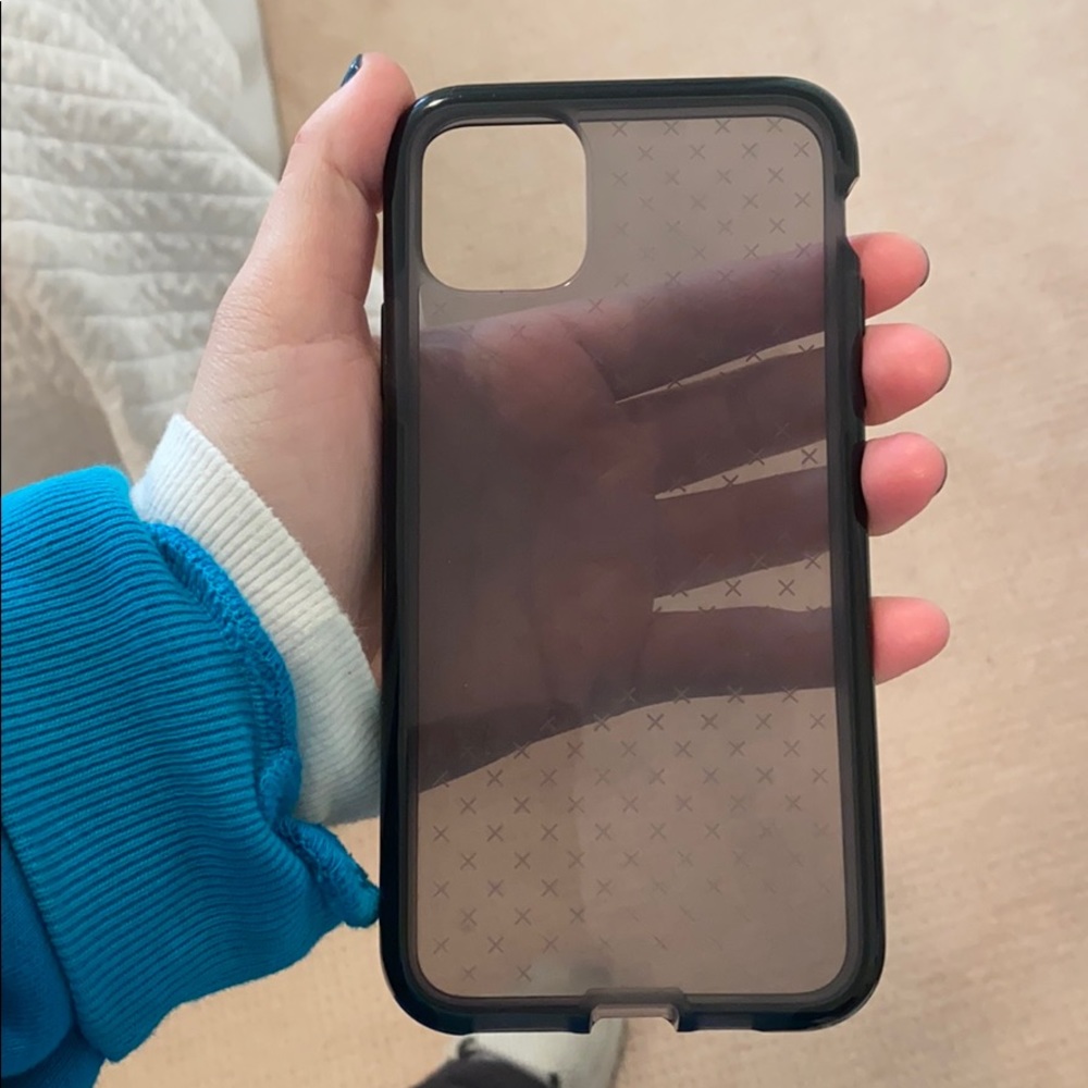 *PERFECTION CONDITION* iPhone 11Pro Max Tech21
